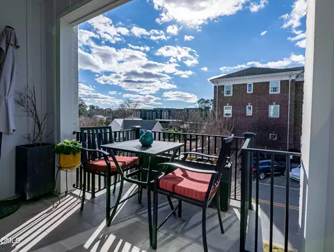 127 E Park St, Cary, NC 27511 photo 30