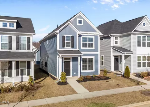 226 Blue Iris Pkwy, Clayton, NC 27520