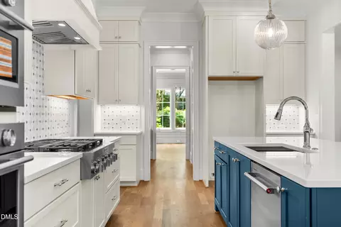 Kitchen - 4 Chantilly Pl, Durham, NC 27707 photo 5 of 6