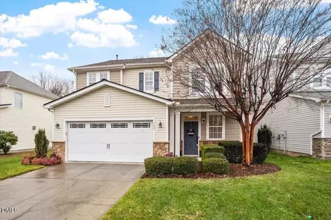 323 Northlands Dr, Cary, NC 27519