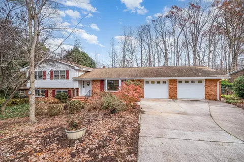 1103 Warren Ave, Cary, NC 27511