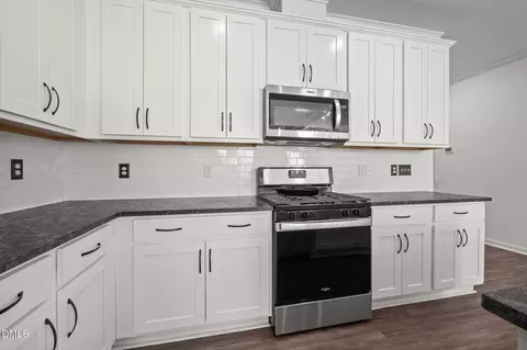 1076 Flagler St, Durham, NC 27713 photo 12