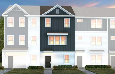 907 Fearless Dr, Durham, NC 27703