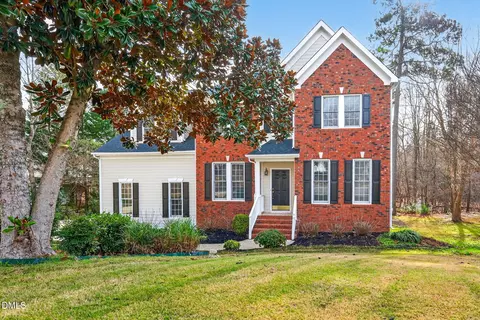 303 Roebling Ln, Cary, NC 27513