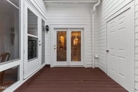 111 Colchis Ct, Cary, NC 27513 photo 32