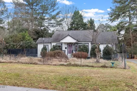 1005 W Main St, Carrboro, NC 27510