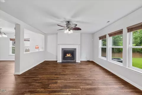 Living - 204 Hillview Dr, Durham, NC 27703 photo 3 of 5