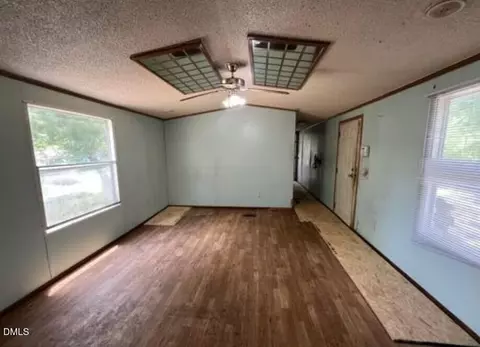 365 Scronce Rd, Harrells, NC 28444 photo 3