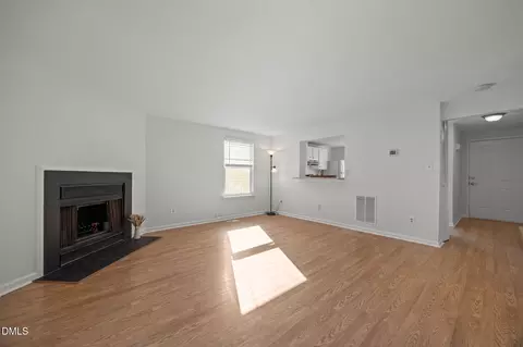 7260 Shellburne Dr, Raleigh, NC 27612 photo 12