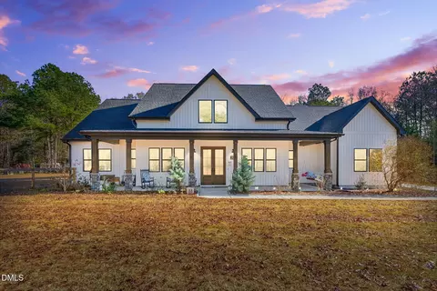 260 Freedom Rd, Smithfield, NC 27577