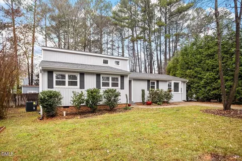 508 Ryan Rd, Cary, NC 27511 photo 3