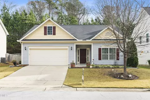 178 Lakemont Dr, Clayton, NC 27520