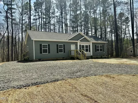 211 Old Nc 75 S, Stem, NC 27581