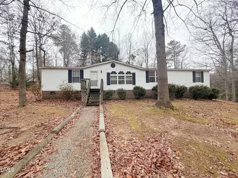 4939 Nature Ln, Haw River, NC 27258