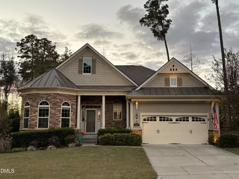 2621 Range Overlook Xing, Apex, NC 27523