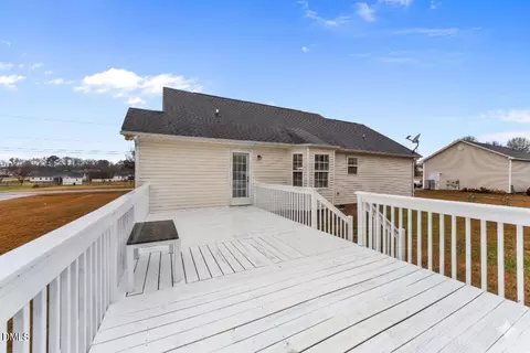 Exterior - 1275 Smith Rd, Smithfield, NC 27577 photo 2 of 2