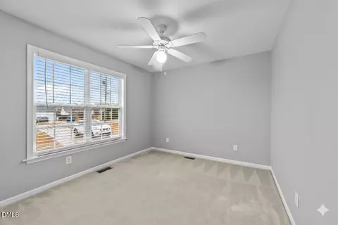 Bedroom - 1275 Smith Rd, Smithfield, NC 27577 photo 4 of 6