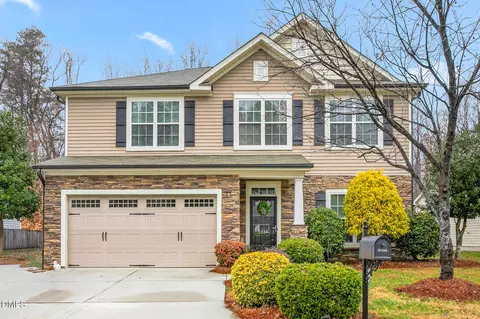 2919 Victoria Falls Dr, Burlington, NC 27215