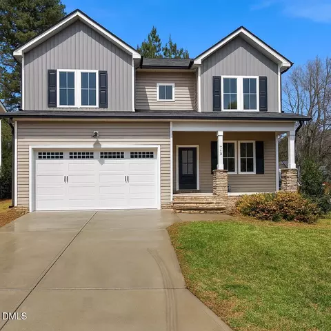 821 Trinity Park Dr, Wake Forest, NC 27587