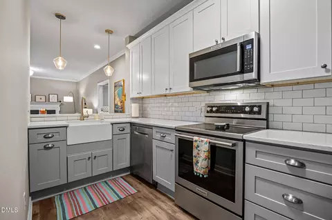 272 E Davie St, Raleigh, NC 27601