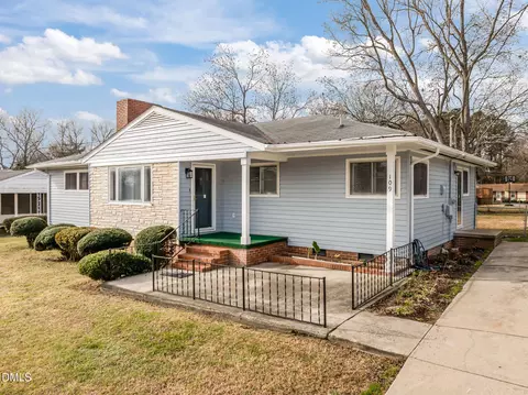 109 Warren Ave, Oxford, NC 27565