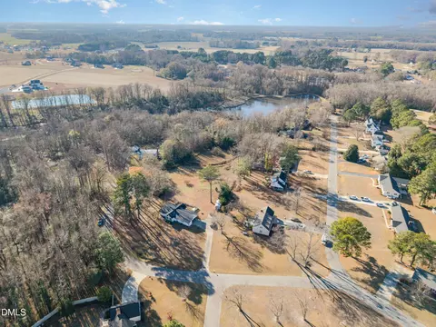200 Hermitage Ln, Mount Olive, NC 28365 photo 34