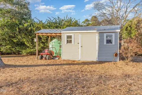 200 Hermitage Ln, Mount Olive, NC 28365 photo 30