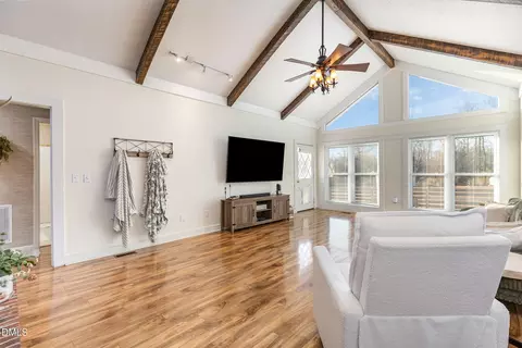 200 Hermitage Ln, Mount Olive, NC 28365 photo 9