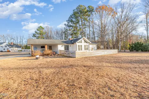 200 Hermitage Ln, Mount Olive, NC 28365 photo 29