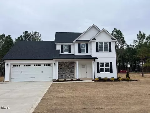 128 N Rabbit Run Dr, Smithfield, NC 27577