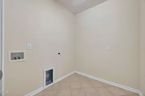 121 Tee Pee Trl, Durham, NC 27703 photo 18