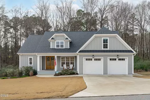 90 Cotton Fields Ln, Fuquay Varina, NC 27526