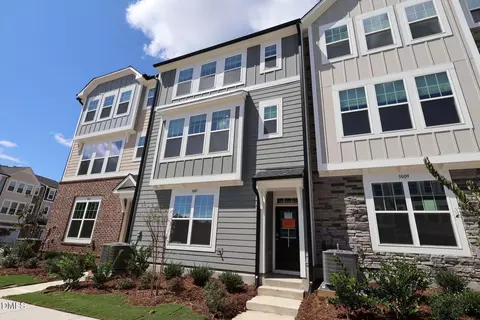 5007 Jowetts Walk Dr #38, Cary, NC 27519