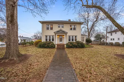 511 N Main St, Graham, NC 27253
