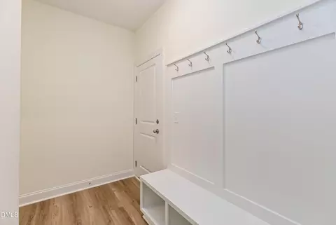 Entry Way - 180 N Rabbit Run Dr, Smithfield, NC 27577 photo 2 of 4