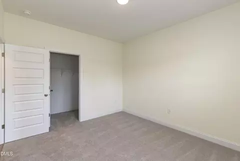 Bedroom - 180 N Rabbit Run Dr, Smithfield, NC 27577 photo 3 of 7