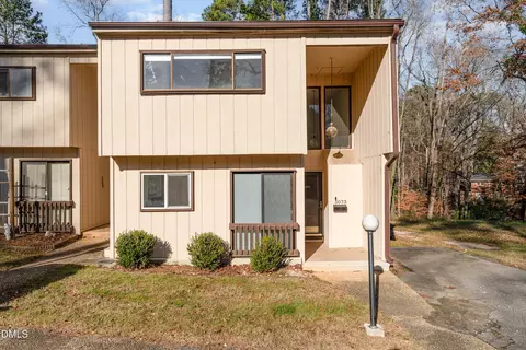 5073 Tall Pines Ct, Raleigh, NC 27609