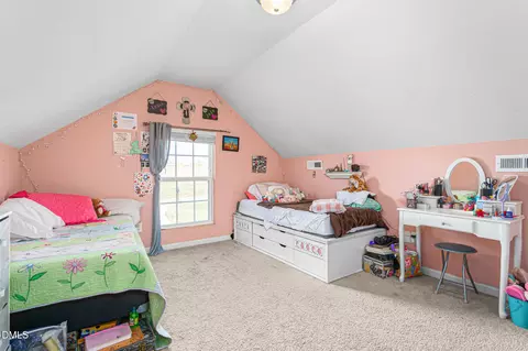 Bedroom - 1985 Softwinds Dr, Graham, NC 27253 photo 7 of 7