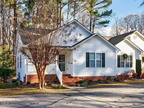 3546 E Cotton Gin Dr, Clayton, NC 27527