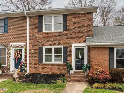 2202 Huntington Rd UNIT B5, Burlington, NC 27215