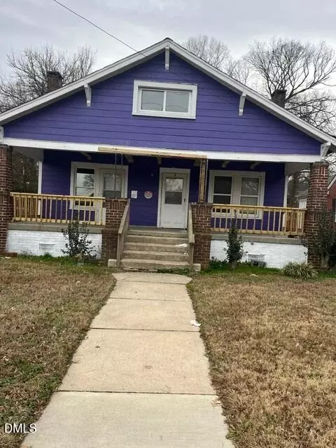 808 Holloway St, Durham, NC 27701