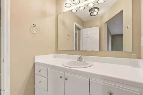 Bath - 1 Grove Park Rd, Durham, NC 27705 photo 4 of 6