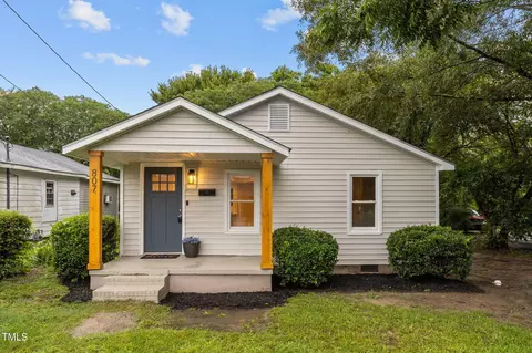 807 N Wilson Ave, Dunn, NC 28334