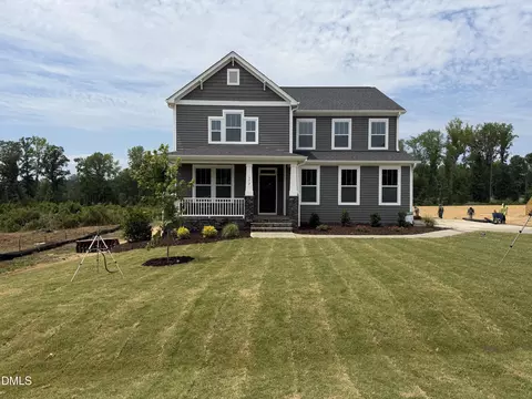 372 Sweetfern Ln, Zebulon, NC 27597