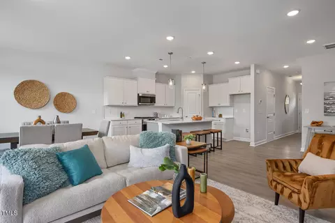 3846 Well Fleet Dr, Fuquay Varina, NC 27592