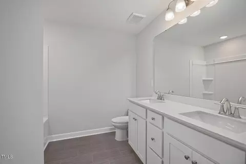 Bath - 3846 Well Fleet Dr, Fuquay Varina, NC 27592 photo 4 of 7