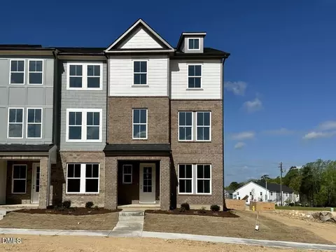 610 Thatch Ln, Knightdale, NC 27545