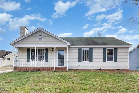 2108 Carthage Cir, Raleigh, NC 27604