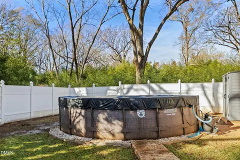Exterior - 152 E Cedar Ave, Wake Forest, NC 27587 photo 6 of 9