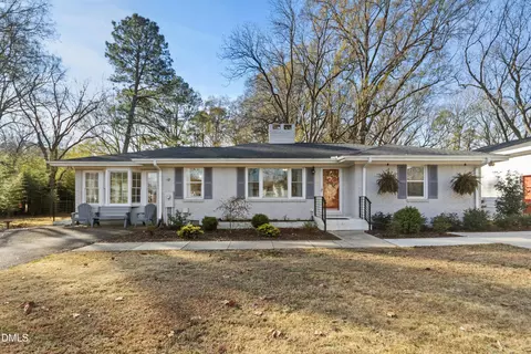 152 E Cedar Ave, Wake Forest, NC 27587